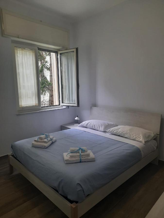 Ridi Zona Ospedaliera Appartement Napels